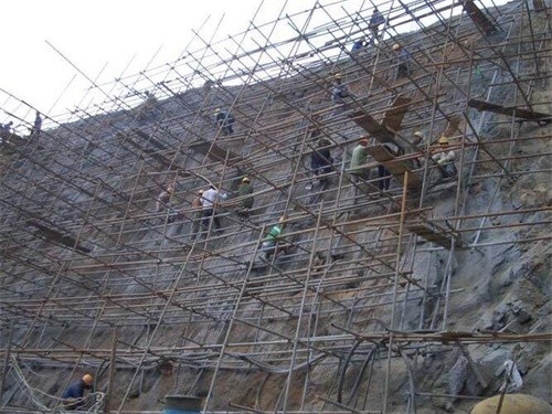 昆都仑公路桩基检测